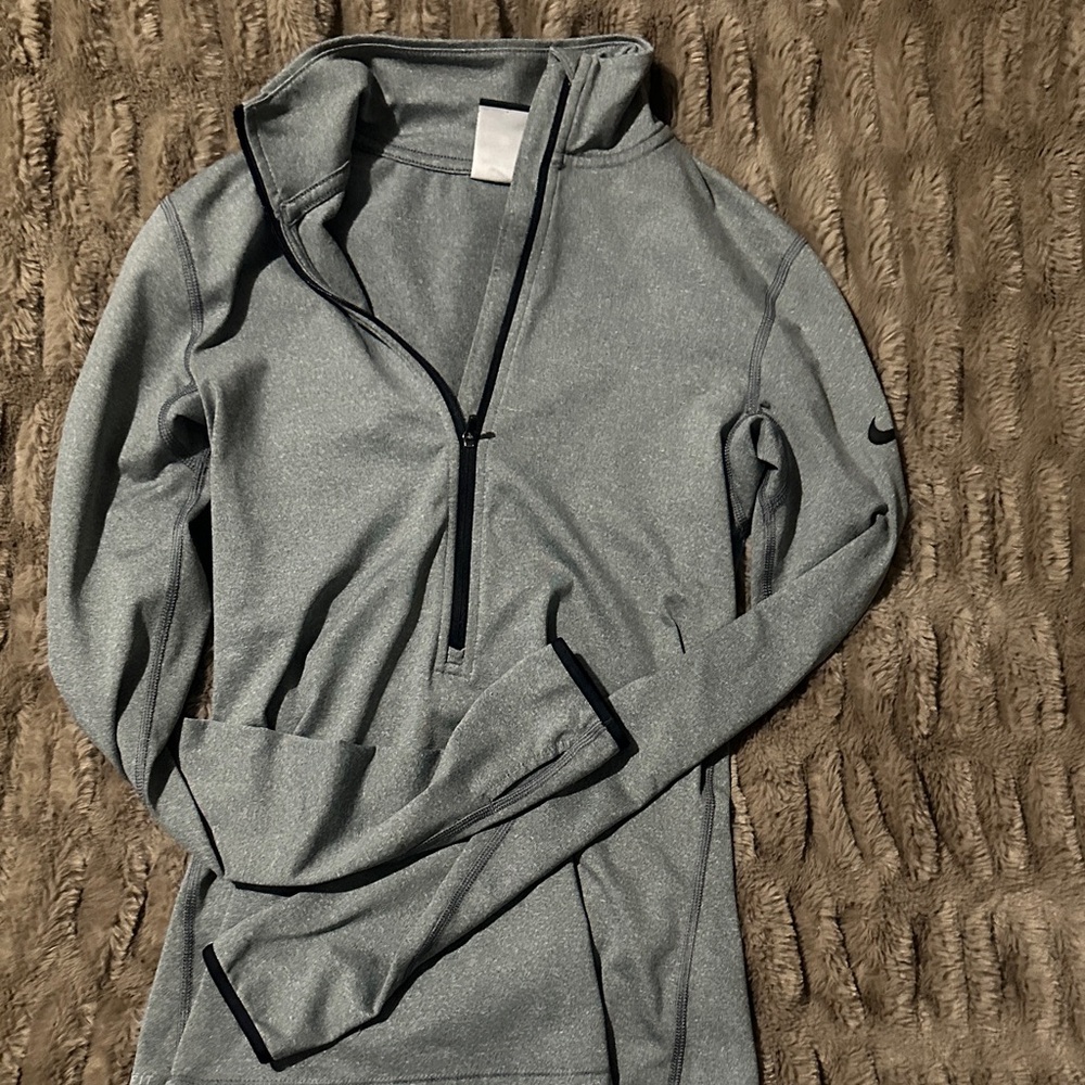 Nike Gray Women's Sweatshirt